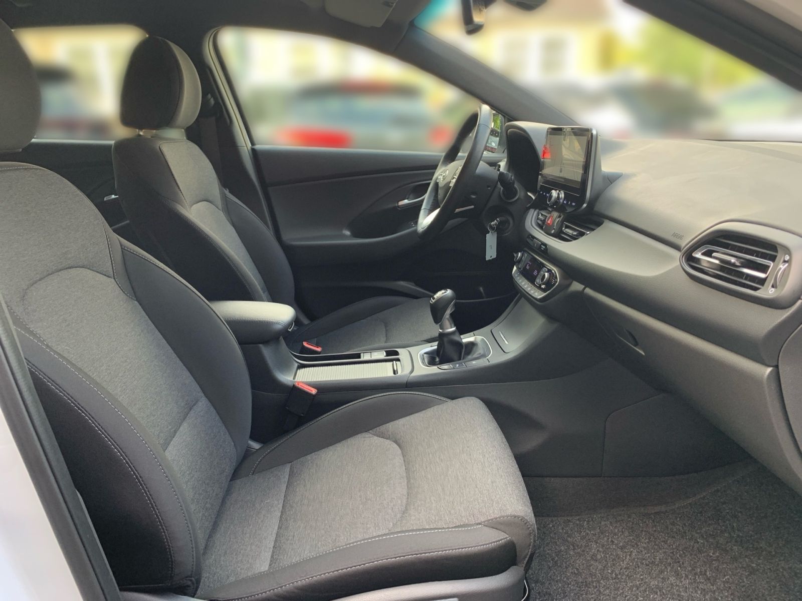 Fahrzeugabbildung Hyundai i30 1.0 T-GDI Connect & Go Navi LED