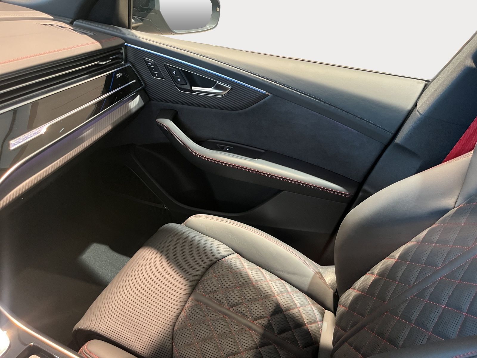 Audi Q8 - Bild 13