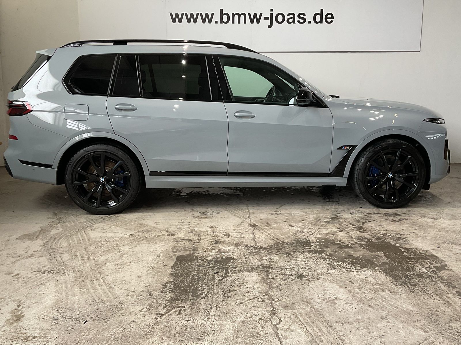 Fahrzeugabbildung BMW X7 M60i | Sitzbelüftung | Sky Lounge | Bowers &