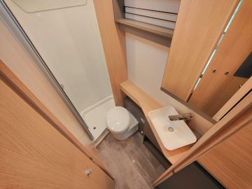 Fahrzeugabbildung LMC Tourer T 630 2023 - Markise, Paket, SALE!