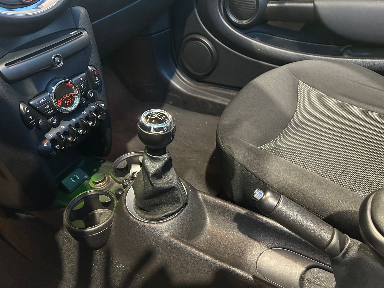 Fahrzeugabbildung MINI Cooper Cabrio *Klimaautomatik*SHZ*