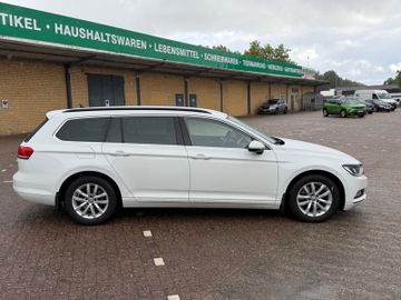 Volkswagen Passat Variant - 4