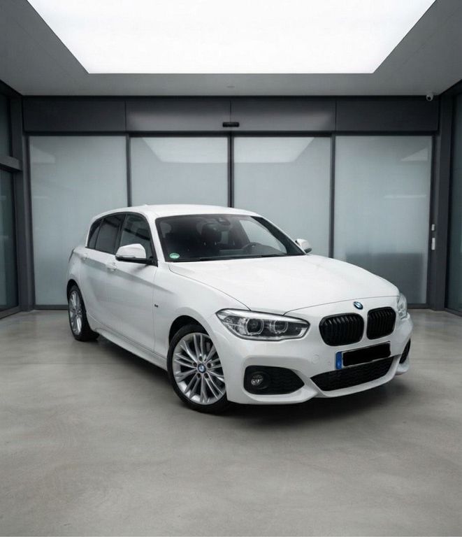 Image of BMW 120