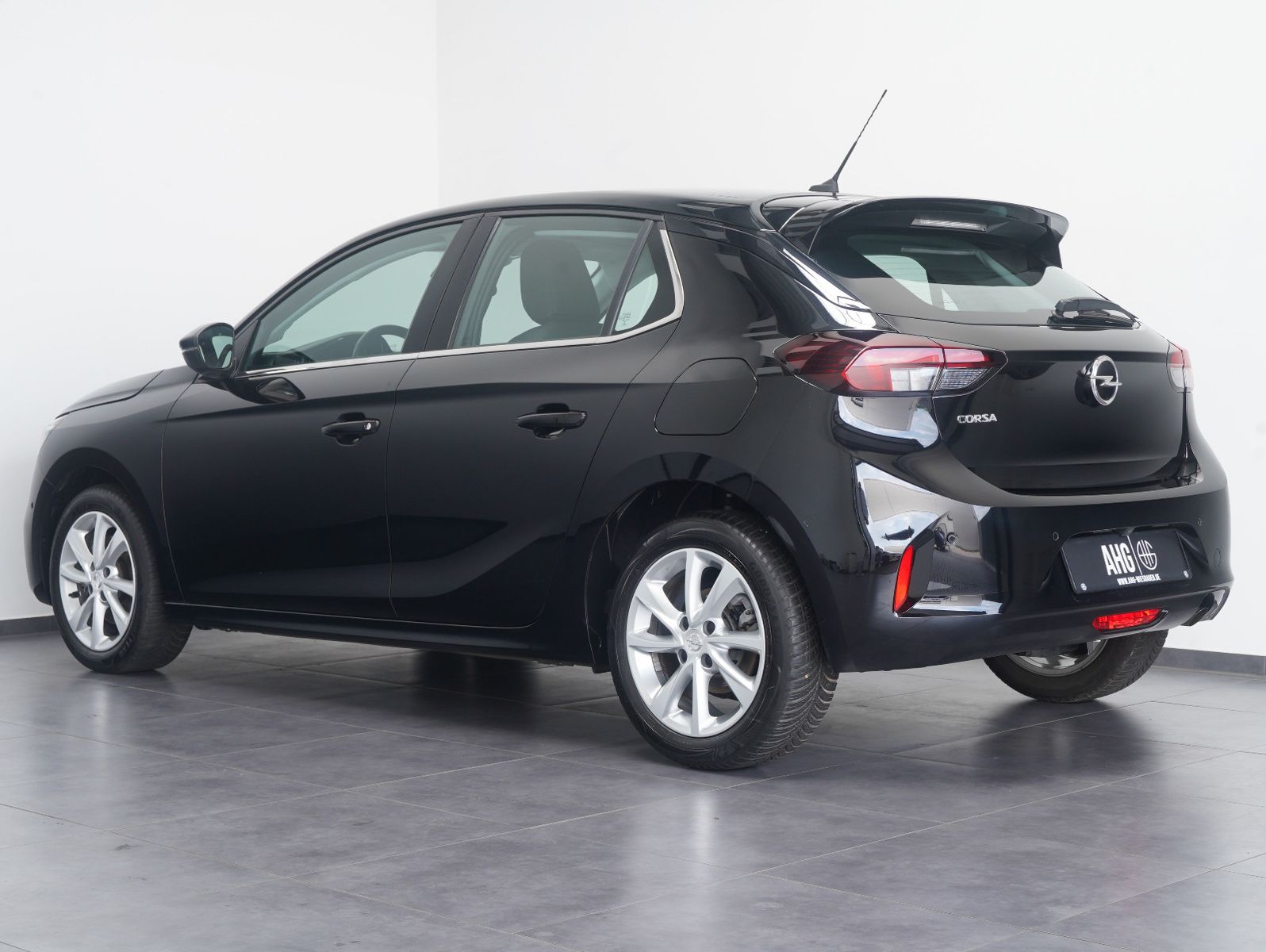 Fahrzeugabbildung Opel Corsa F 1.2 Turbo Elegance LED/SHZ/PDC/KAMERA