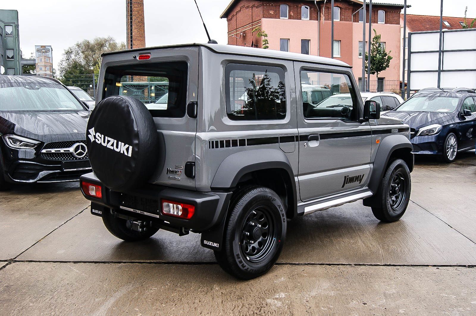 Fahrzeugabbildung Suzuki Jimny 1.5 Horizon Limited Edition 900 NFZ