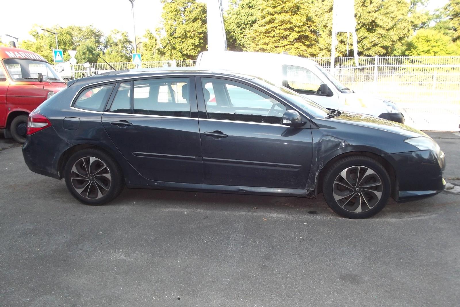 Renault Laguna 2008 — engine 1.995 cm³, 150 HP (110kW)