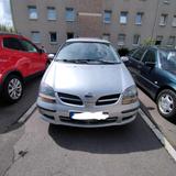 Nissan Almera Tino - Nissan Almera Tino: Van