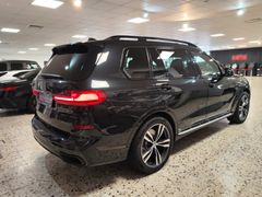 Fahrzeugabbildung BMW X7 30 d xDrive *M-SPORTPAKET* (360"/HUD/7'SITZ/L