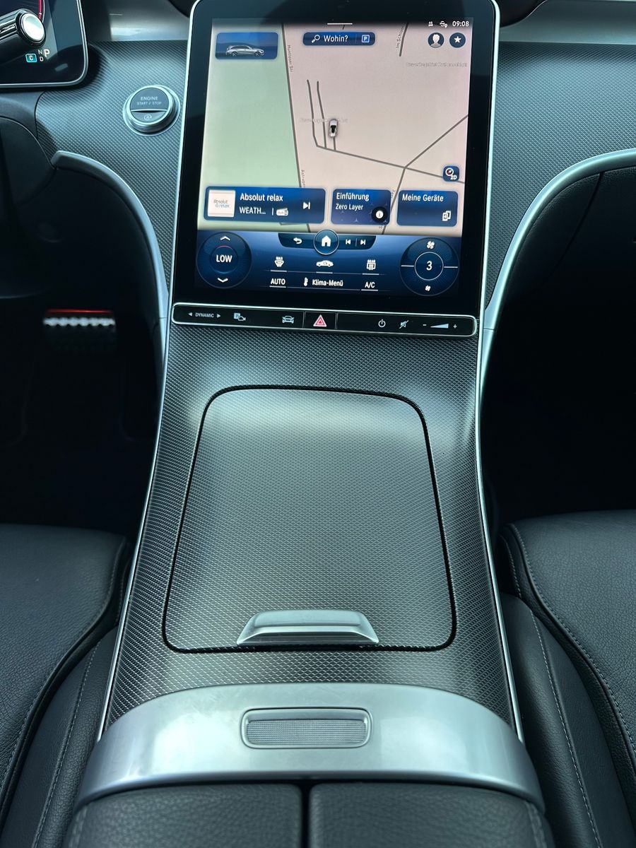 Fahrzeugabbildung Mercedes-Benz C 220d d T 4Matic T AMG-Line NAV+LED+DISTRONIC