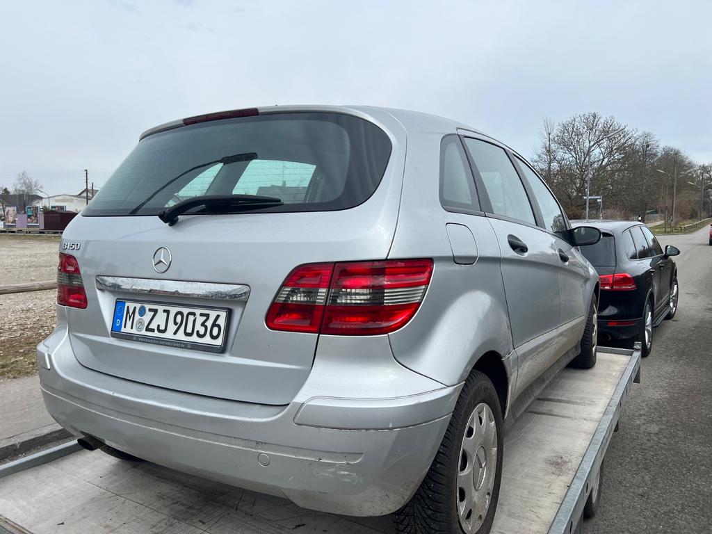 Mercedes-Benz B 150