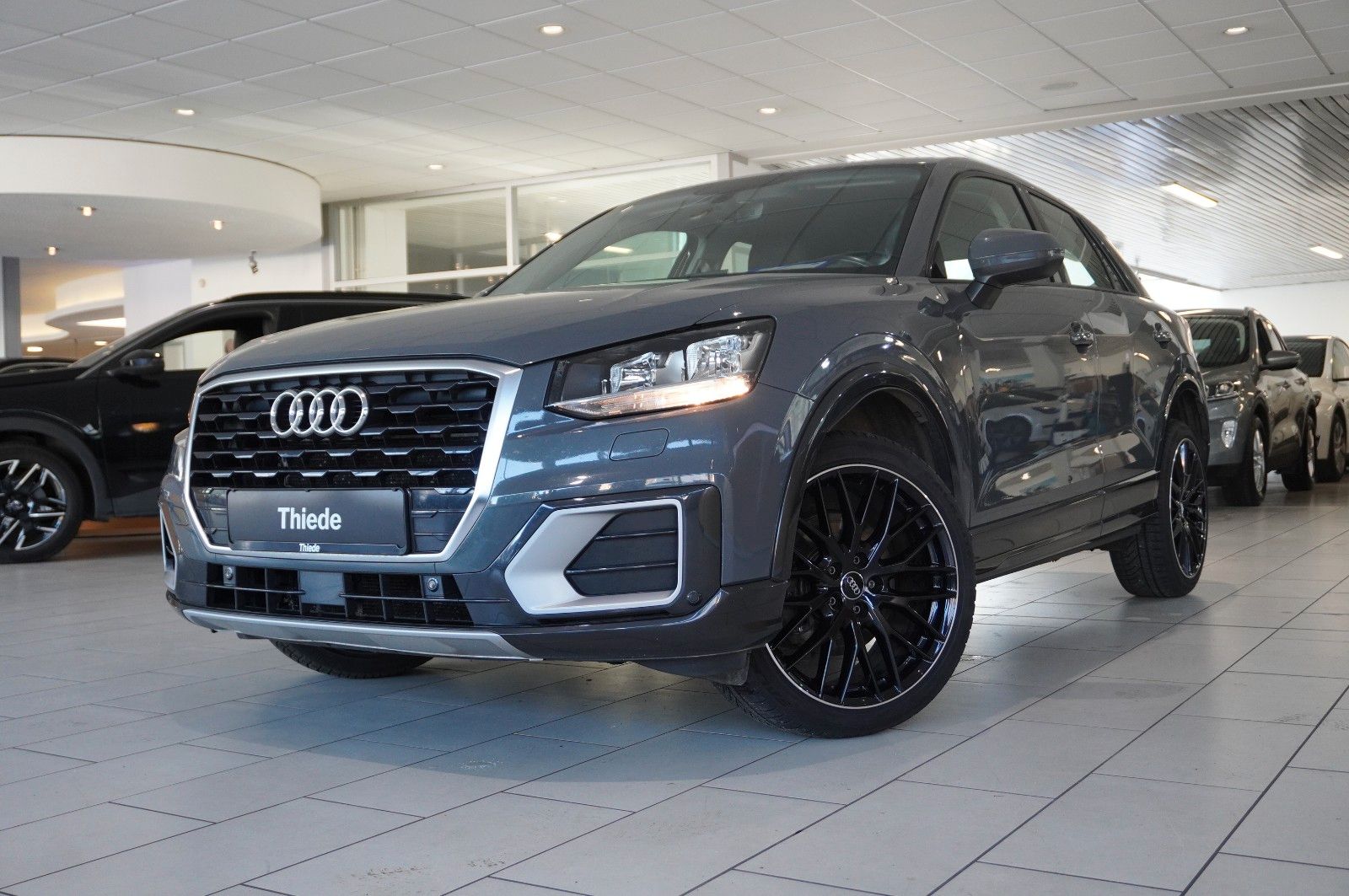 Fahrzeugabbildung Audi Q2 1.0 TFSI ULTRA S-TRONIC KLIMA/SHZ/PDC/19"