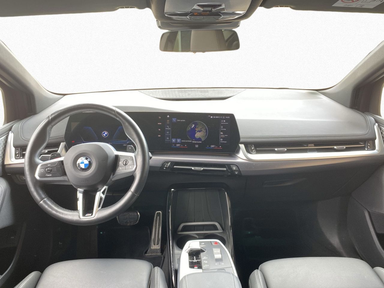 BMW 218 Active Tourer - Bild 12