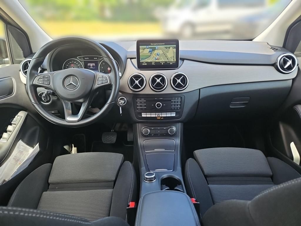 Fahrzeugabbildung Mercedes-Benz B 180 Style Navi SHZ Parkpilot