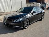 Mercedes-Benz Mercedes E350 CDI AMG Paket - Mercedes-Benz E 350 in Kiel