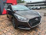 Hyundai i40 cw blue Style 1.7 141 PS Autom. HU neu - Hyundai i40 mit Diesel-Antrieb: Kombi, Automatik, 1.7