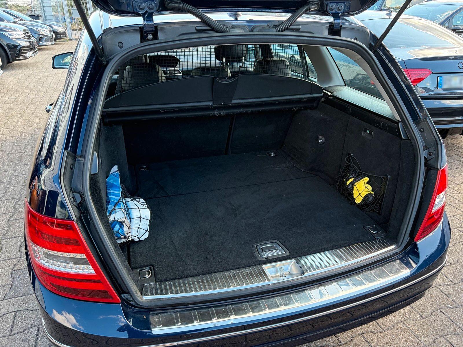 Mercedes-Benz C250 2013 — photo 7