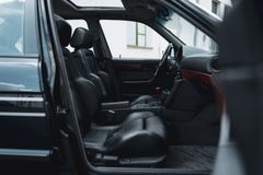 Fahrzeugabbildung ALPINA B10 Biturbo *Sonderlack / Büffel / Recaro*