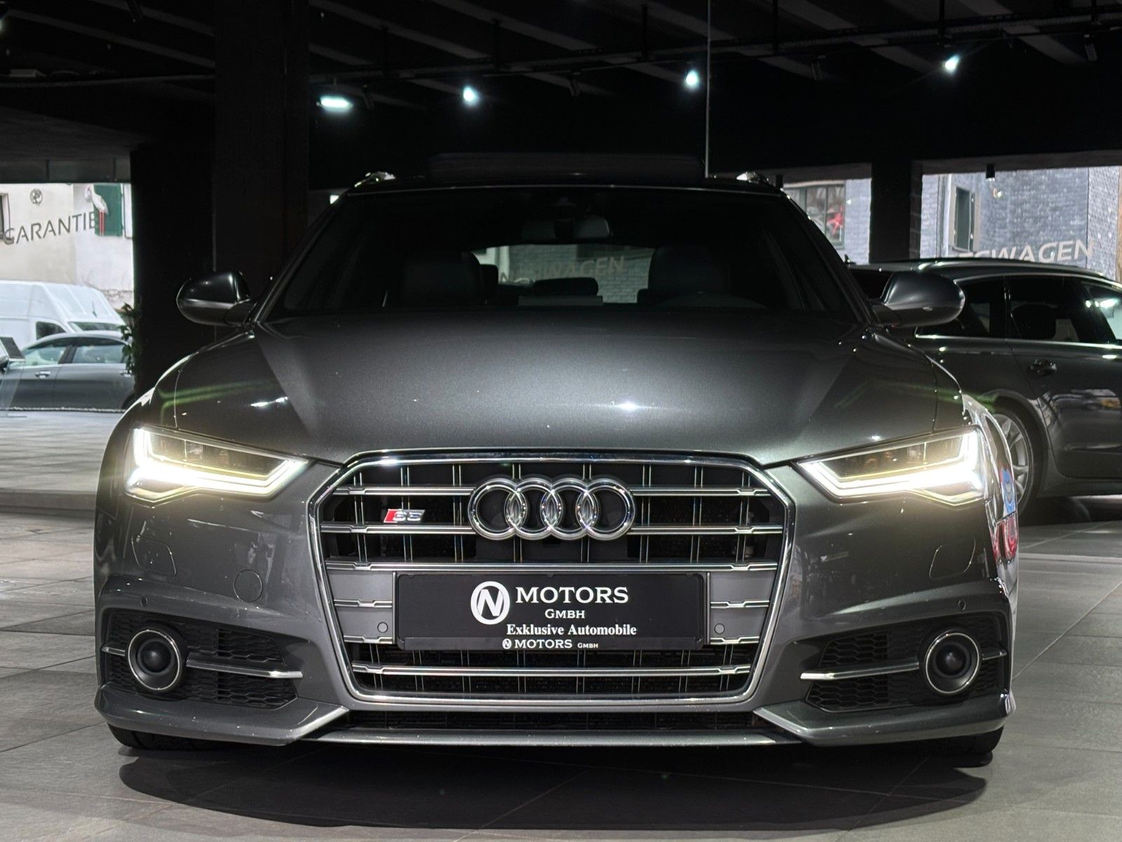 Fahrzeugabbildung Audi S6 Avant 4.0 TFSI *Panorama*Memory*K-Entry