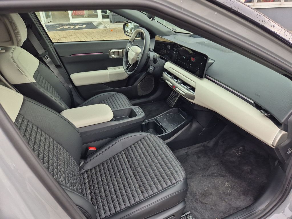 Fahrzeugabbildung Kia EV4 Elektro 81,4 kWh 150 kW GT-Line