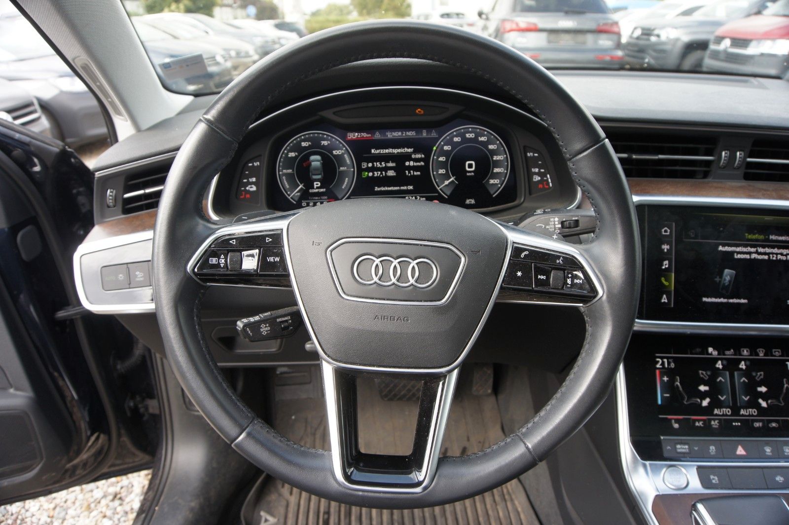 Fahrzeugabbildung Audi A6 Lim. 50 2.0 TFSI e quattro sport MATRIX HEAD