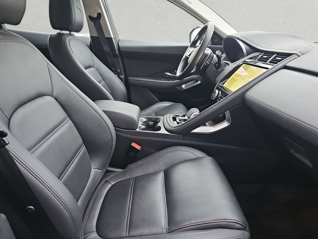 Jaguar E-Pace P160 FWD SE