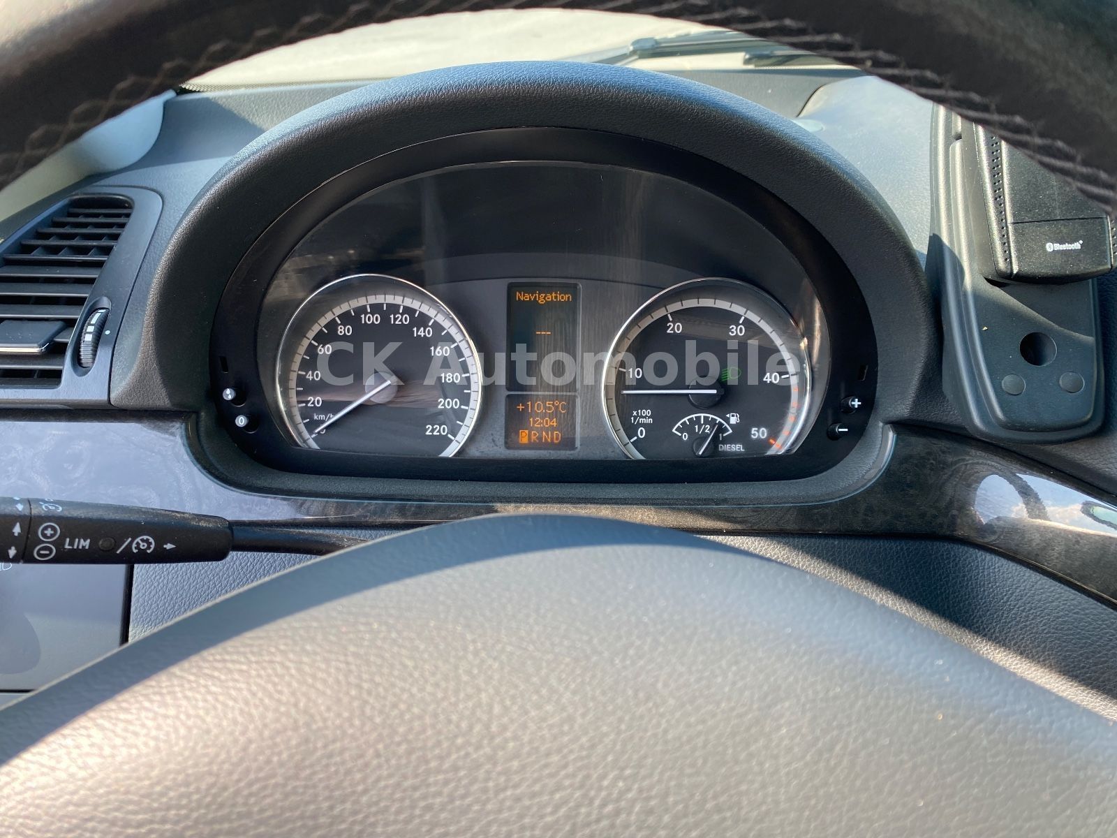 Fahrzeugabbildung Mercedes-Benz Viano 3.0 CDI lang Activity/6 Sitze/Leder/AHK