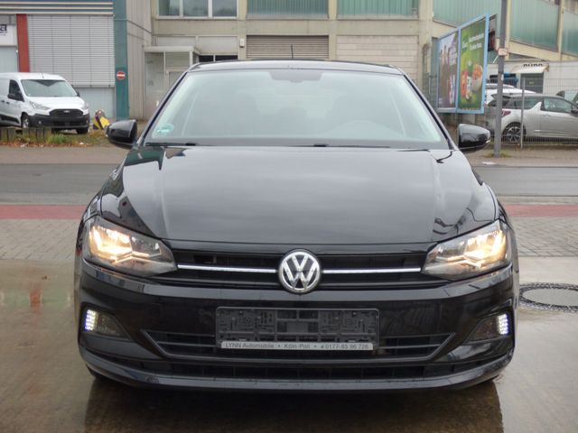 Volkswagen Polo VI Comfortline Automatik Navi PDC Sitzheizu