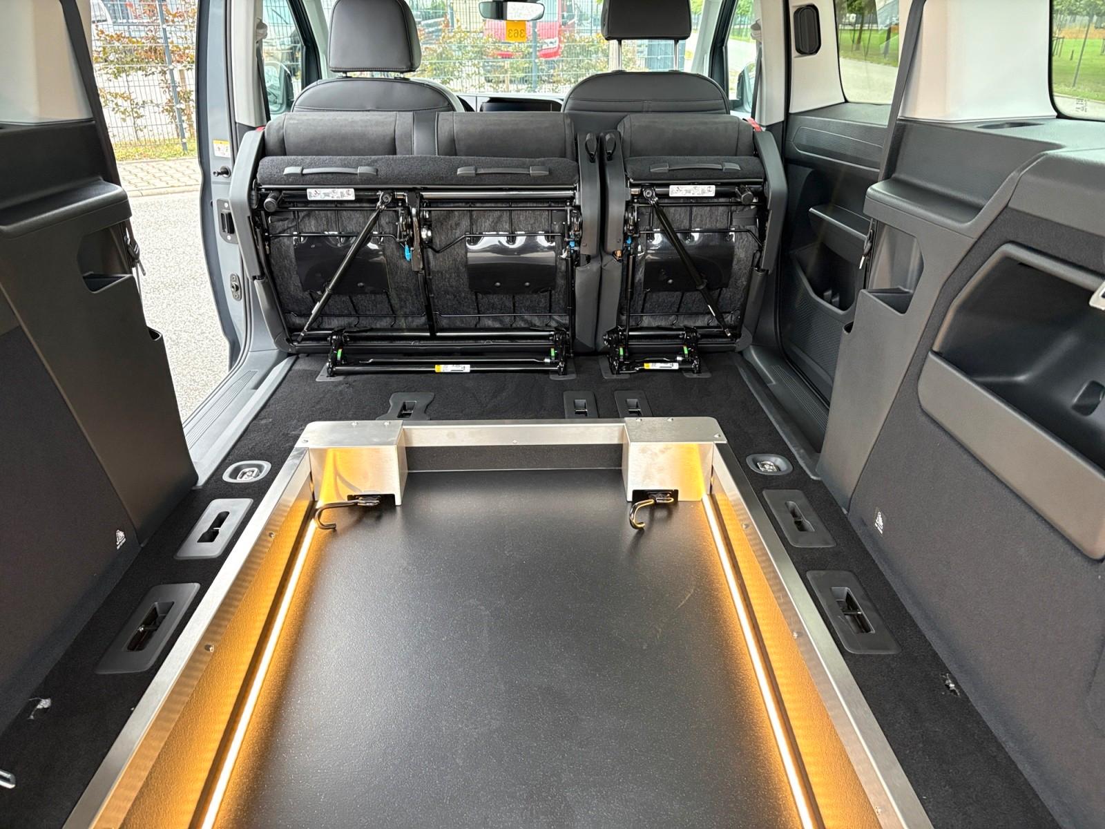Volkswagen Caddy Maxi Style 1,5 TSI DSG *ROLLSTUHLRAMPE*