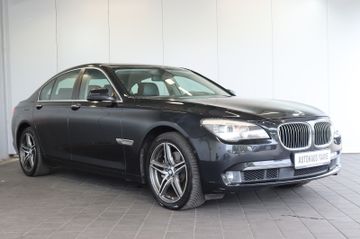 BMW 740d xDrive  HEAD UP+ACC+GSD