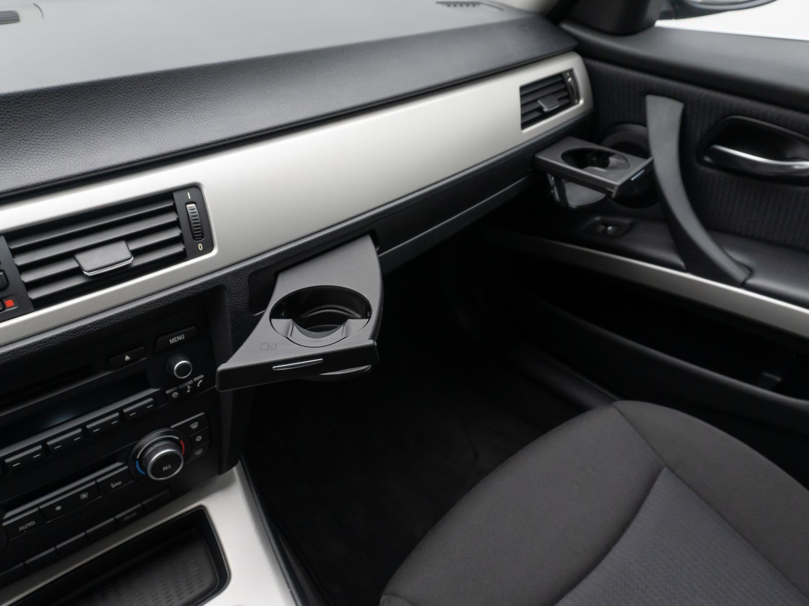 Fahrzeugabbildung BMW 316d Touring PDC KlimaAut Tempomat Multilenkrad
