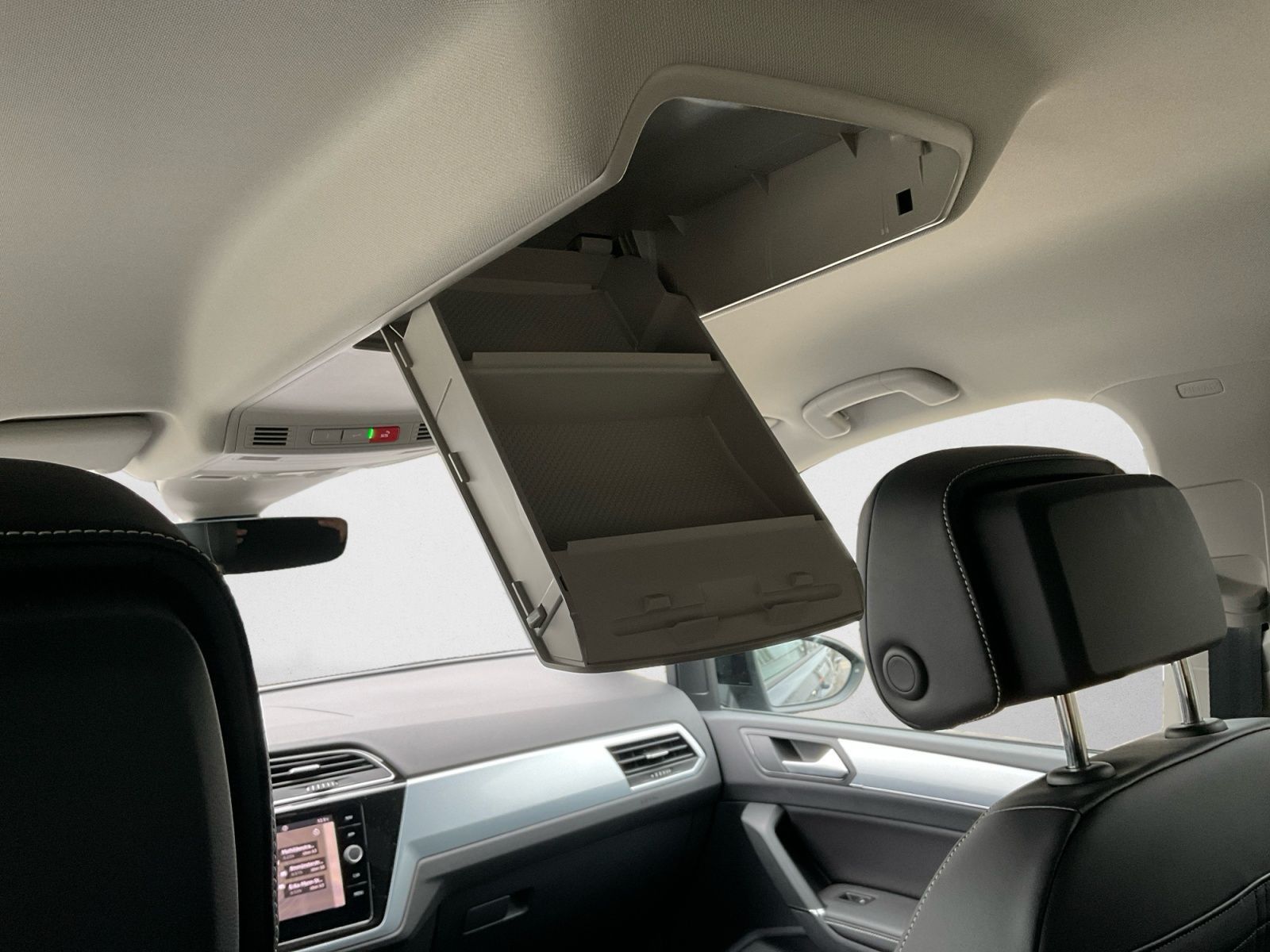 Volkswagen Touran - Bild 16