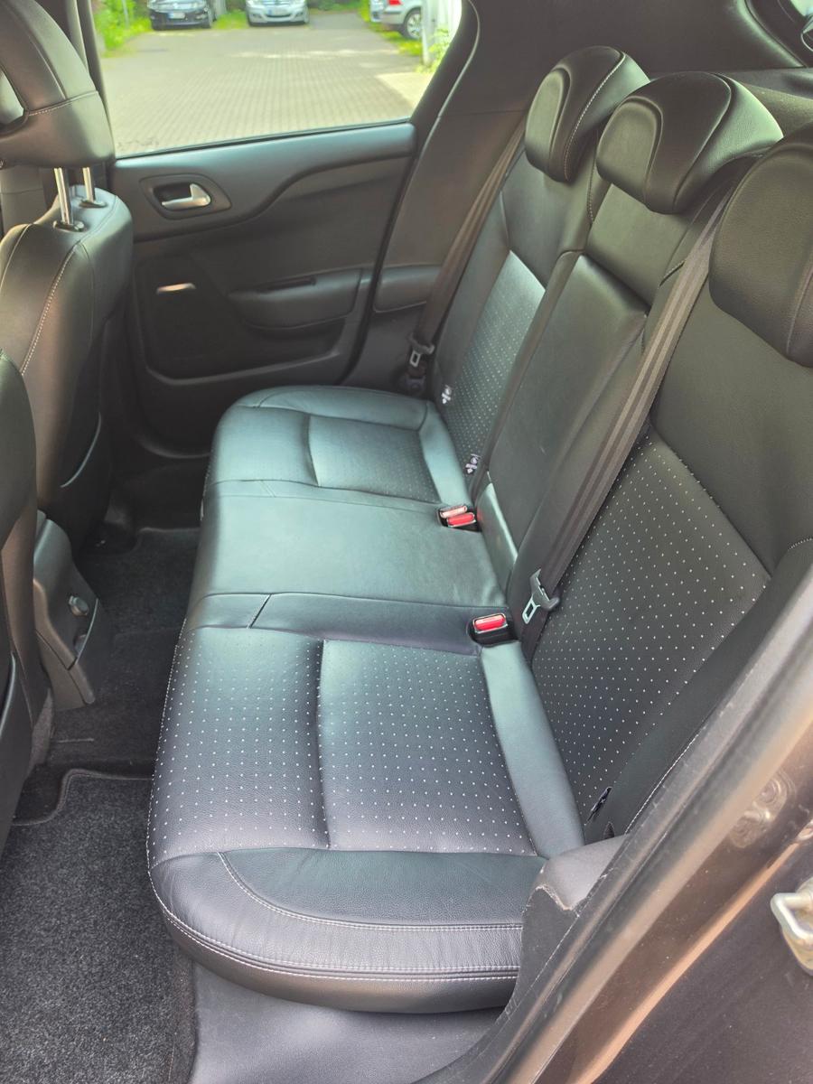 DS Automobiles DS4 Citroen C4 Top Zustand&Extras