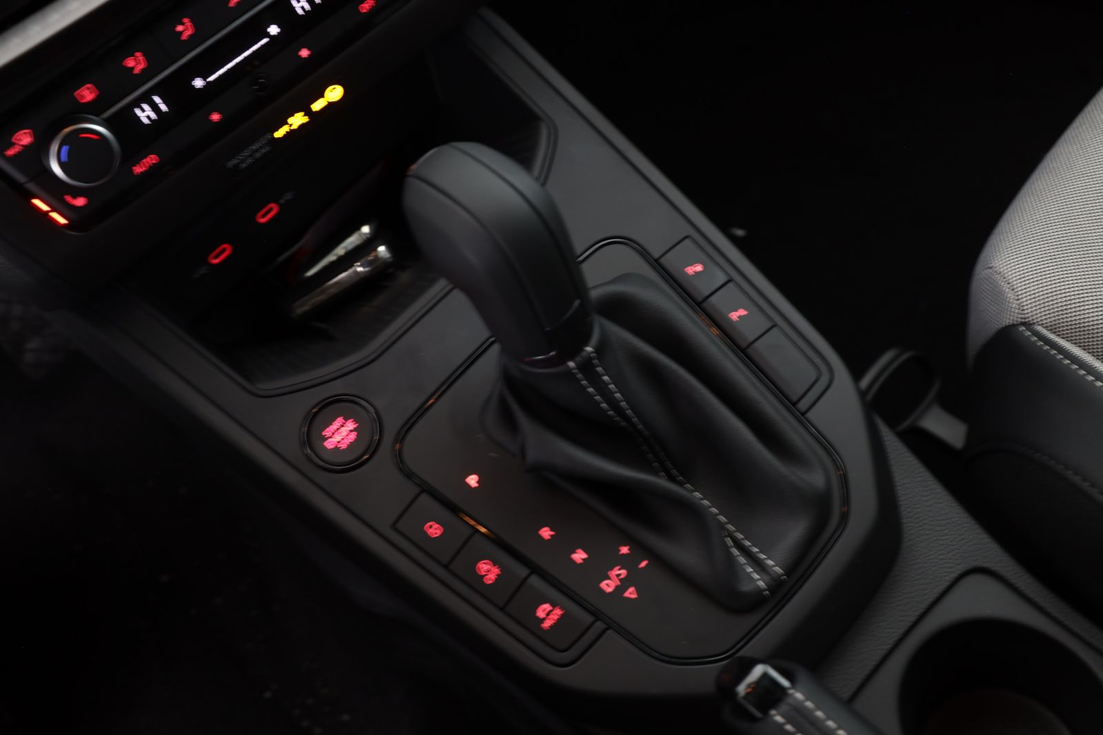 Seat Arona - Bild 15