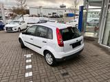 Ford Fiesta Ambiente 5D - Ford Fiesta: 5d