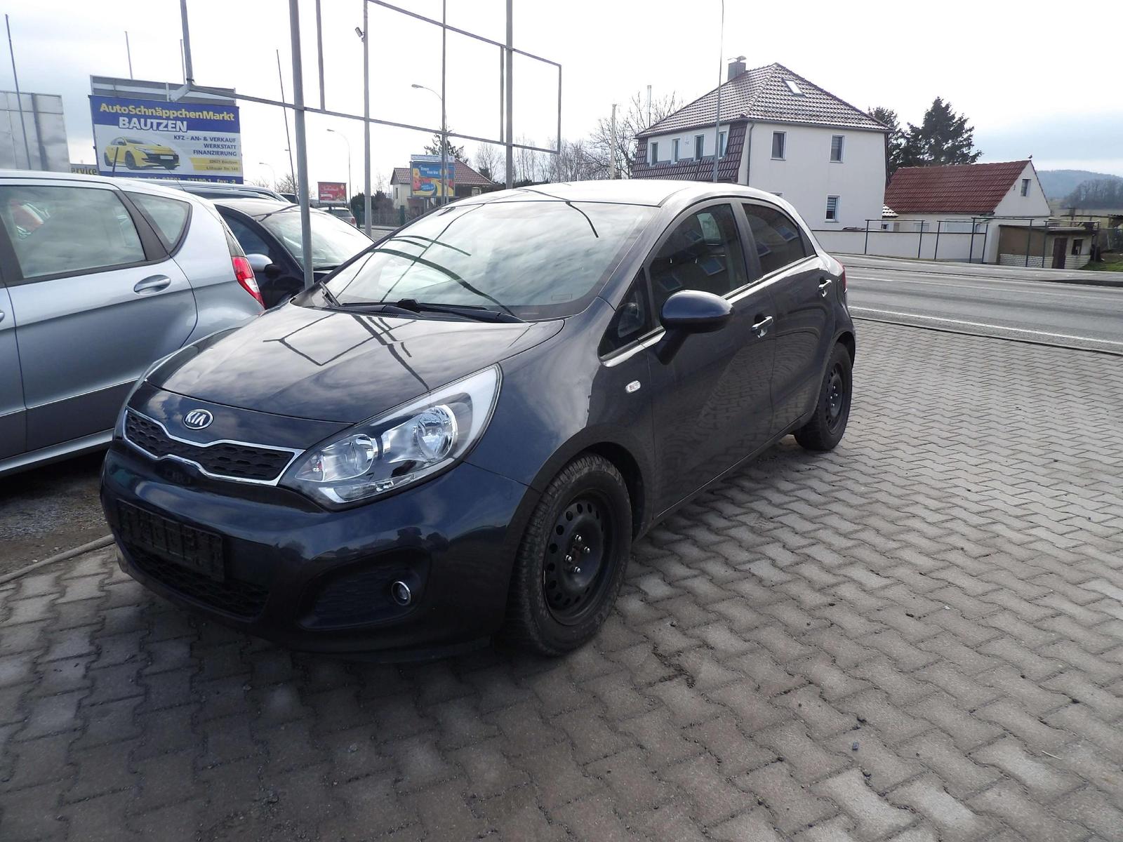 Kia Rio FIFA World Cup Edition PDC Klima Kamera HU A