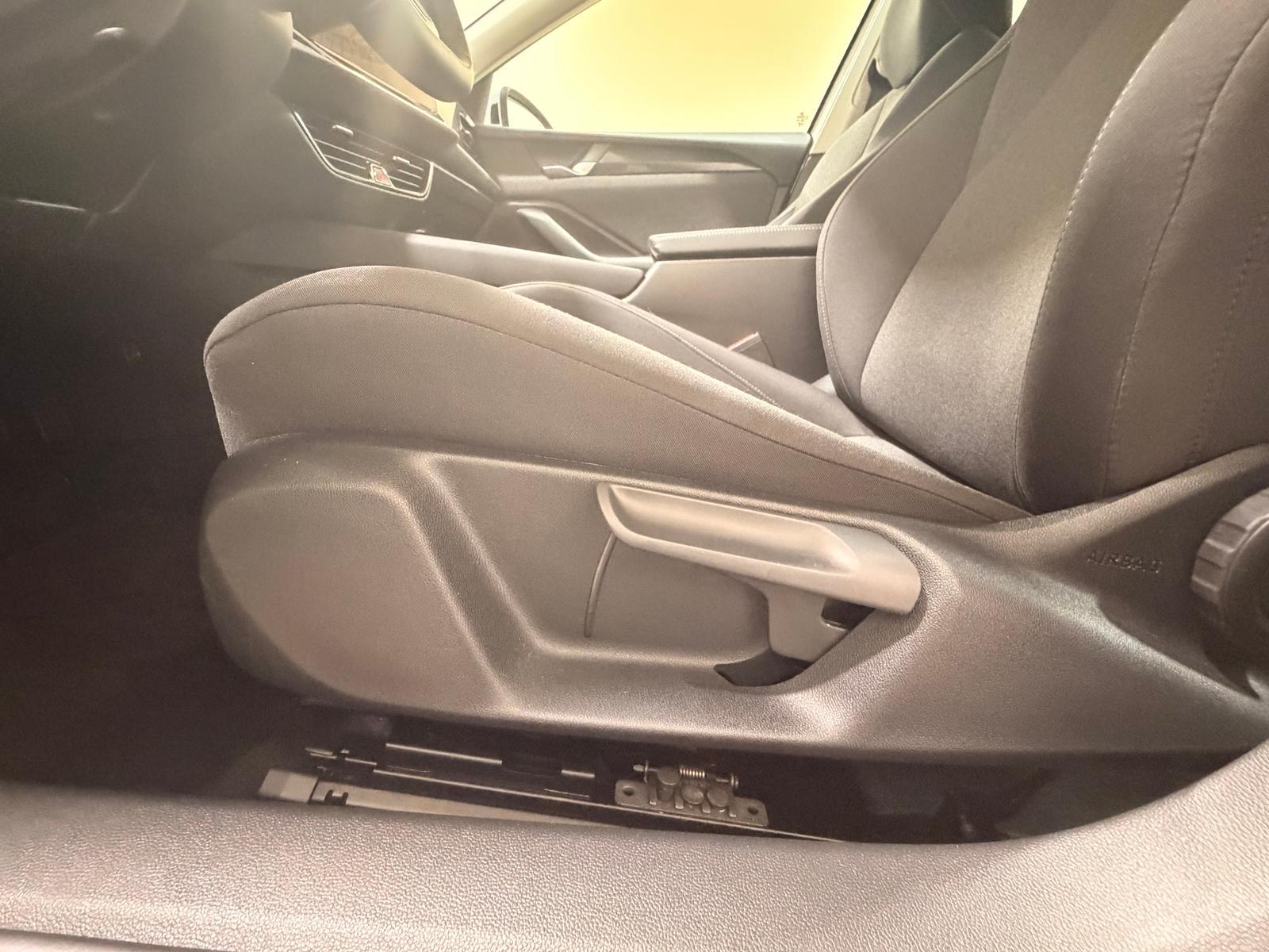 Volkswagen Passat 1.5 eTSI DSG ACC LED Navi Winter, миниатюра 17