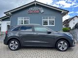 Kia e-Niro Spirit°64 kWh°11KW°AHK°LED°Kamera°Leder° - Kia Niro mit Anhängerkupplung