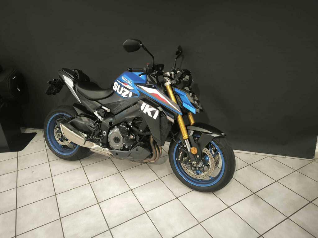 Suzuki GSX-S 1000 RQM3 Custom Suzuki Dekore!