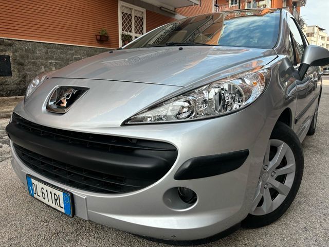 Peugeot 207 1.4 HDi 70CV 5p. ONE Line