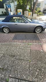 BMW 318i Cabrio 318i - BMW 318 aus 1995: 318i