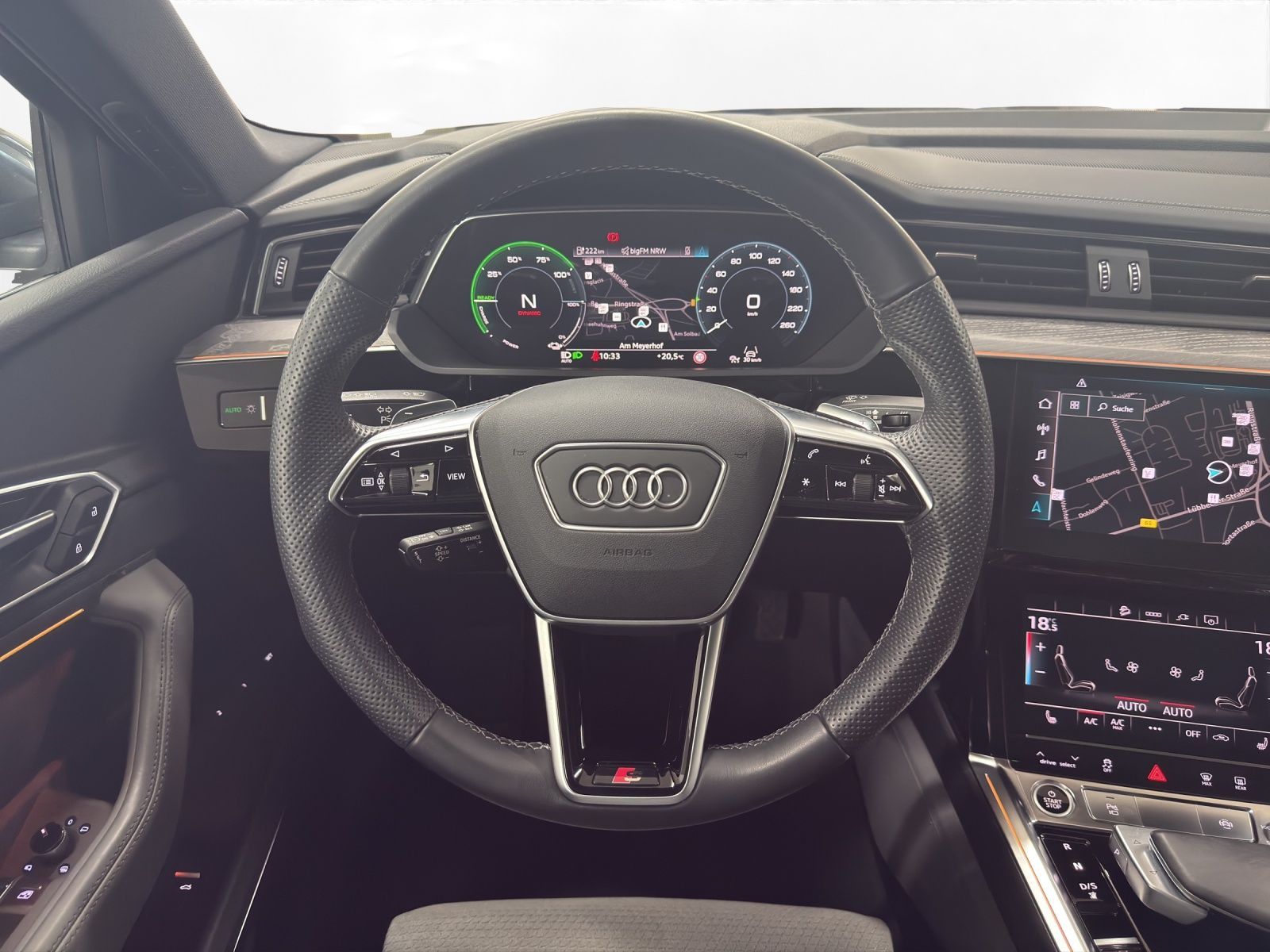Audi e-tron - Bild 19