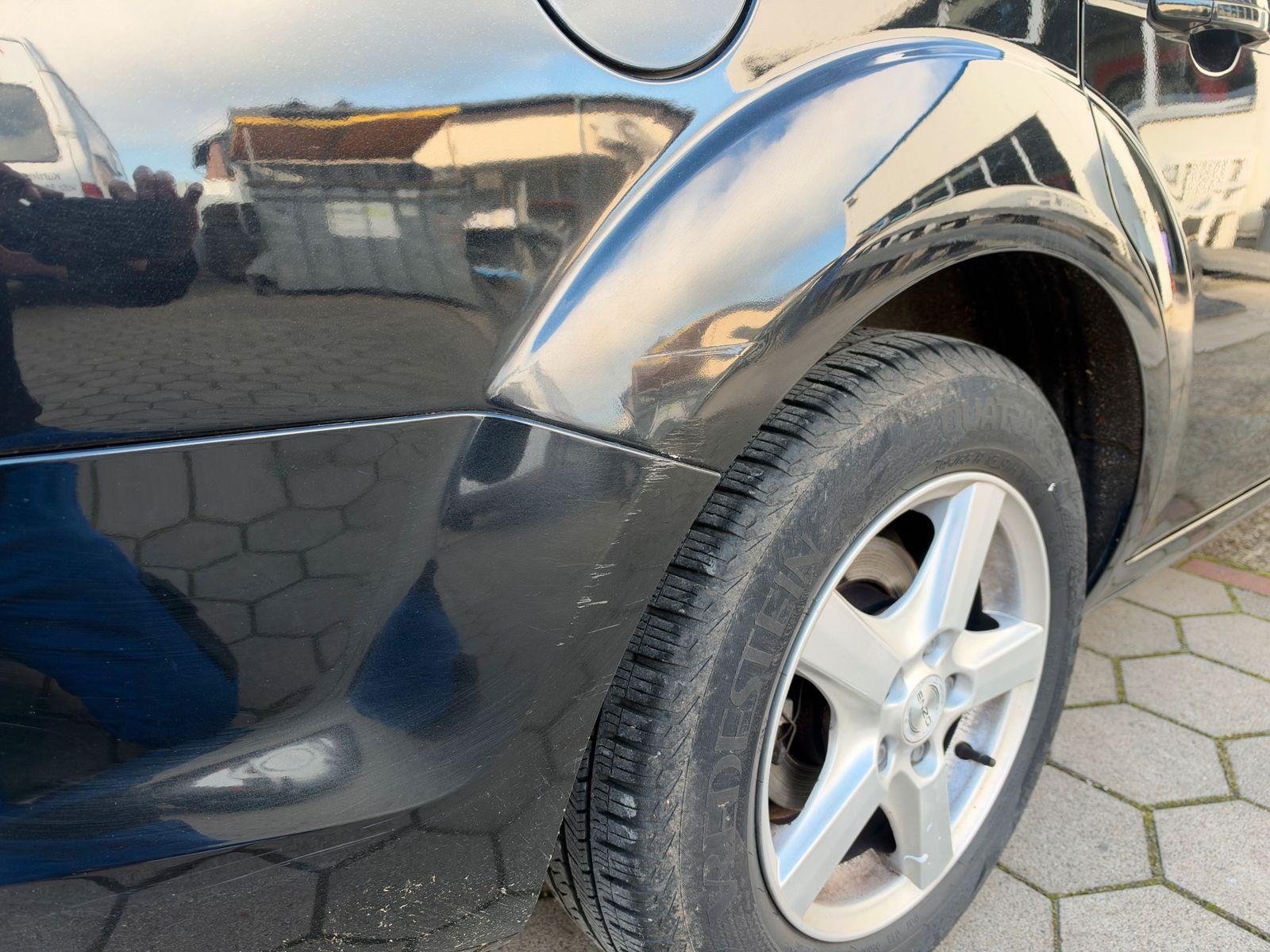 Ford Focus 2010 — photo 8