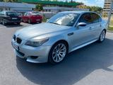 BMW M5 DINAN E60 V10 SMG - BMW M5: E60