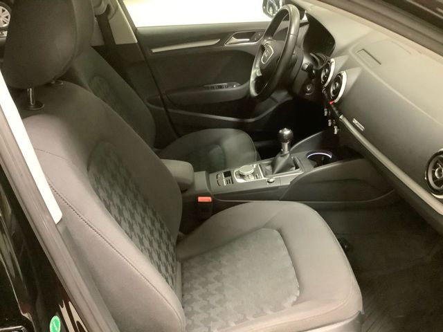 A3 Sportback Attraction 1.4 TFSI 6-Gang,Navi,PDC