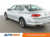 Volkswagen Passat 1.8 TSI Comfortline BlueMotion Aut.*NAVI* - Volkswagen Passat: C
