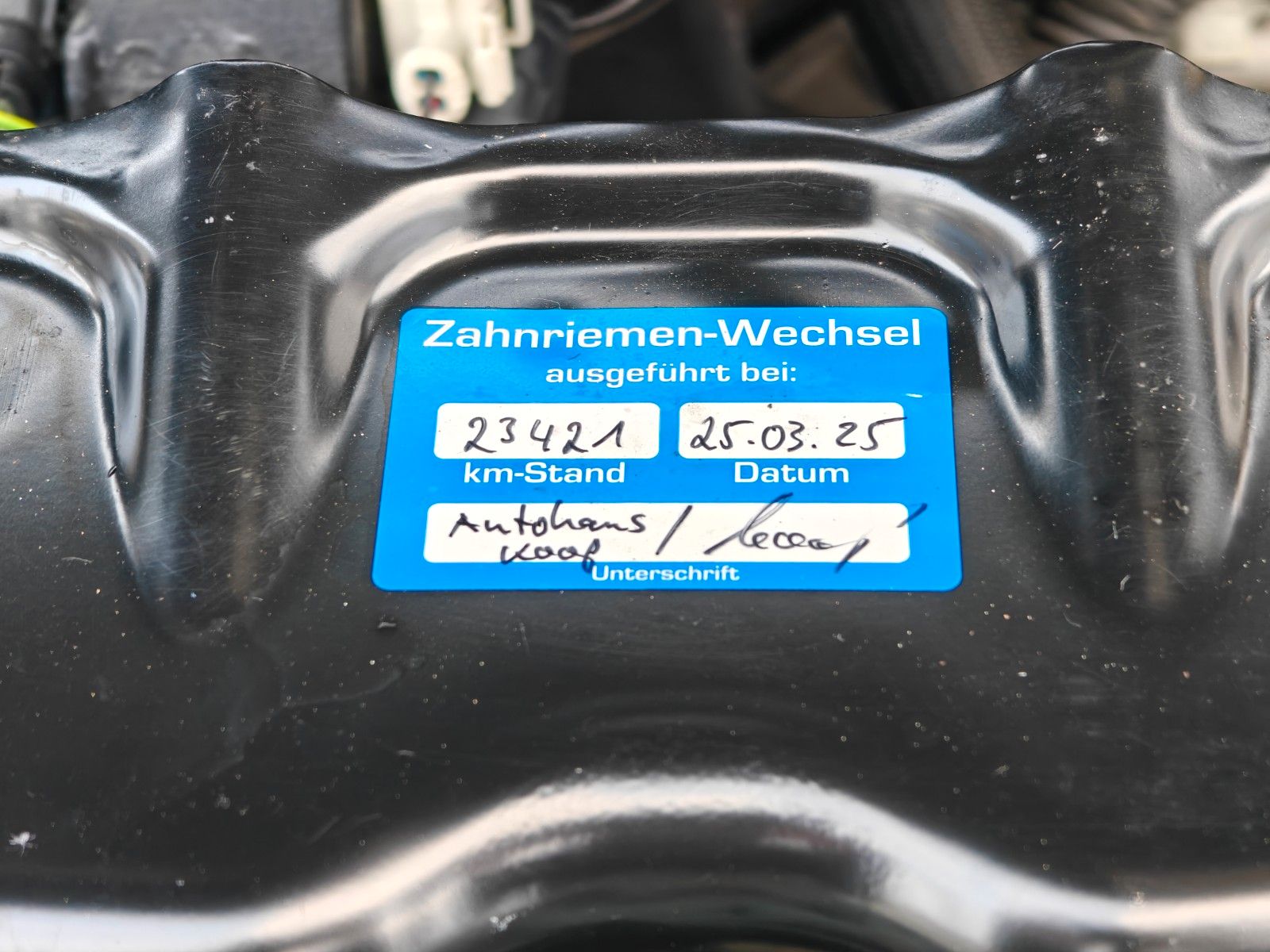 Fahrzeugabbildung Carado T-348 - Automatik, SAT, TV, 2x Solar, Hubbett -