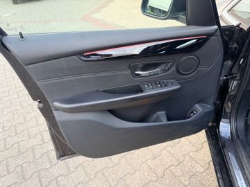 BMW 218 - 7
