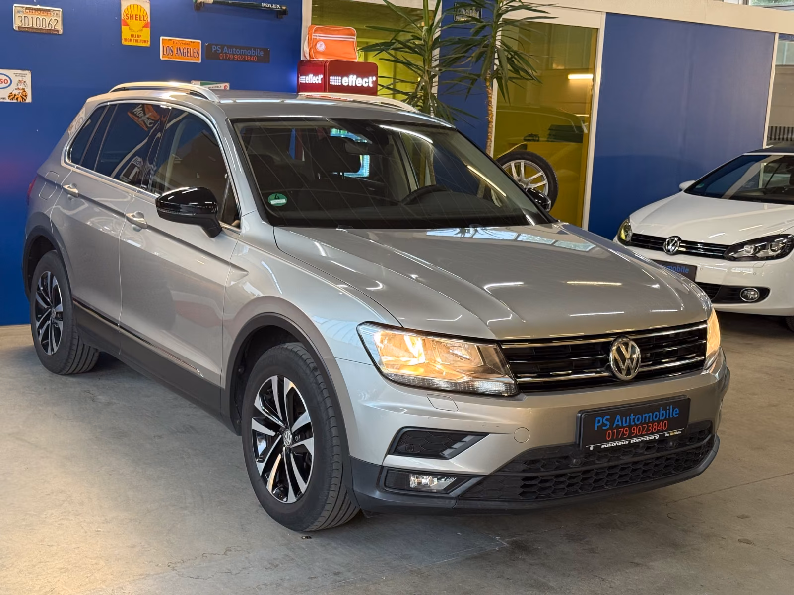 Volkswagen Tiguan IQ.DRIVE*Navi*Kamera*PDC*Abstanstemp.*AHK
