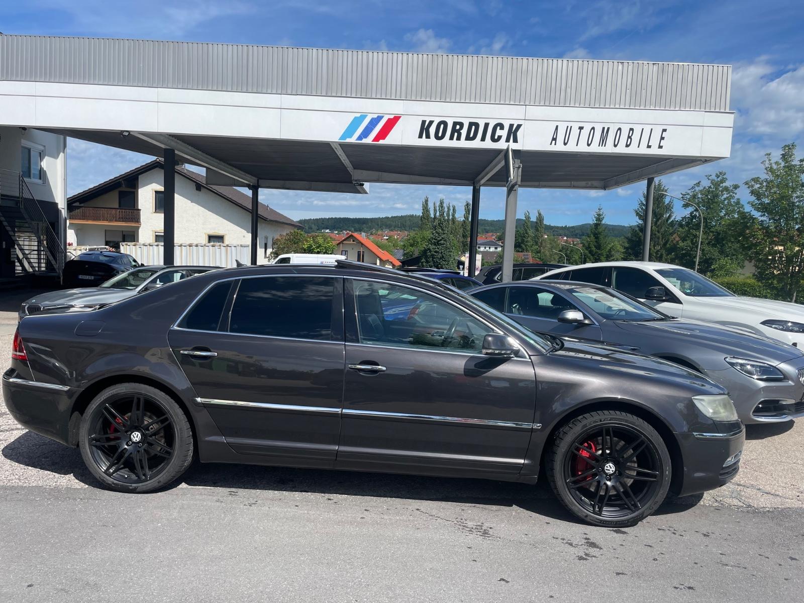 Volkswagen PHAETON 3.0TDI-V6 4Motion/NAVI/XENON/ESD/LUFTFED
