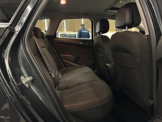 MYAUTOCENTER – Gebraucht- und Jahreswagen mit Werkstattservice in Pfaffenhofen Opel Astra J Sports Tourer Exklusiv *2. Hand*Kamera*